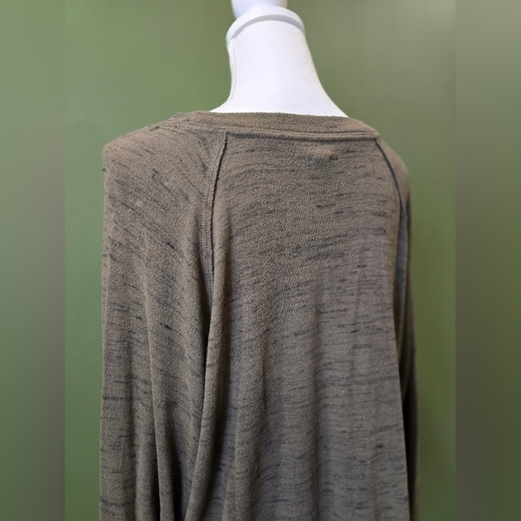 Aerie Long Sleeve Oversized Olive Shirt Size Small - Picture 7 of 9